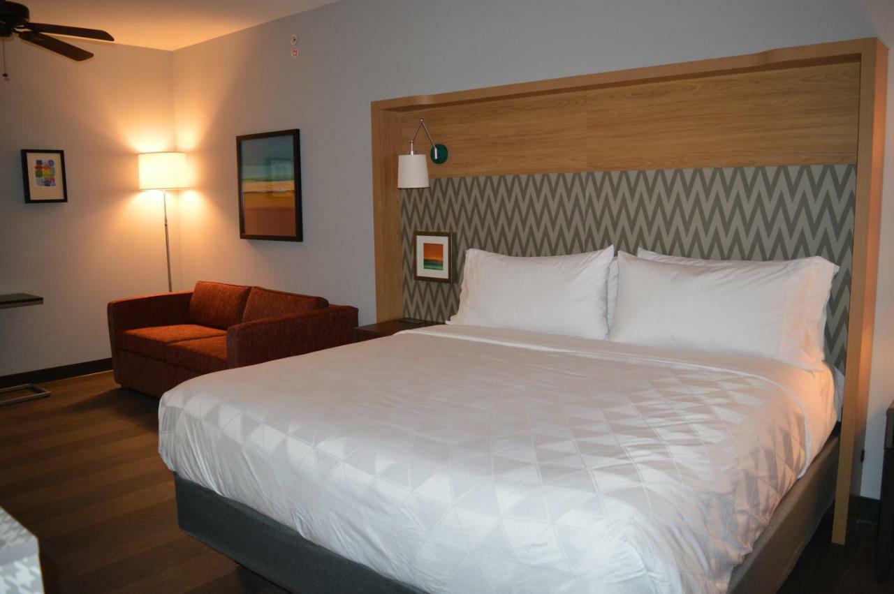 Holiday Inn Odessa By Ihg Eksteriør bilde